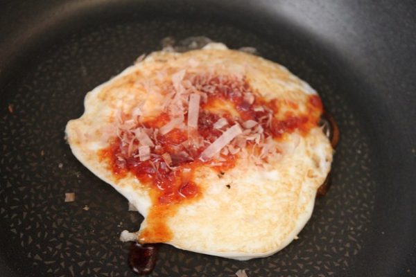 両面目玉焼き　おかかしょうゆ味