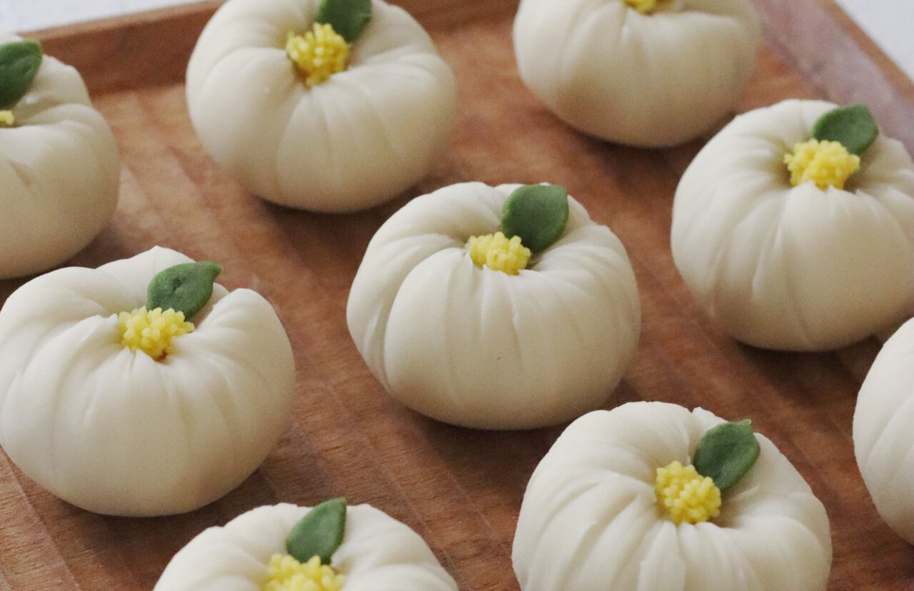 はじめての練り切り「白侘助（しろわびすけ）」 と 「大根の豚バラ巻き