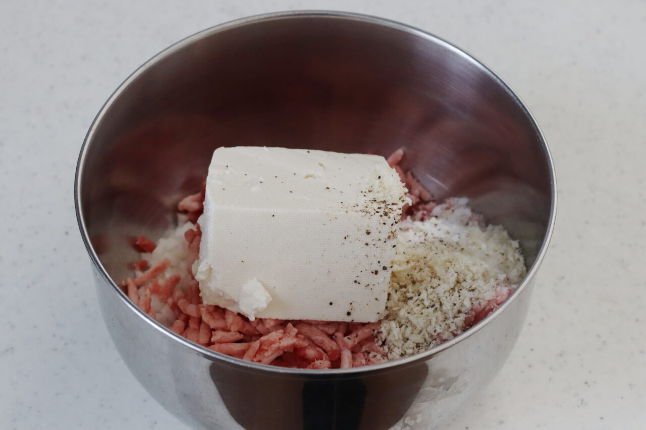 2品弁当
かめ代連載
ハンバーグ弁当