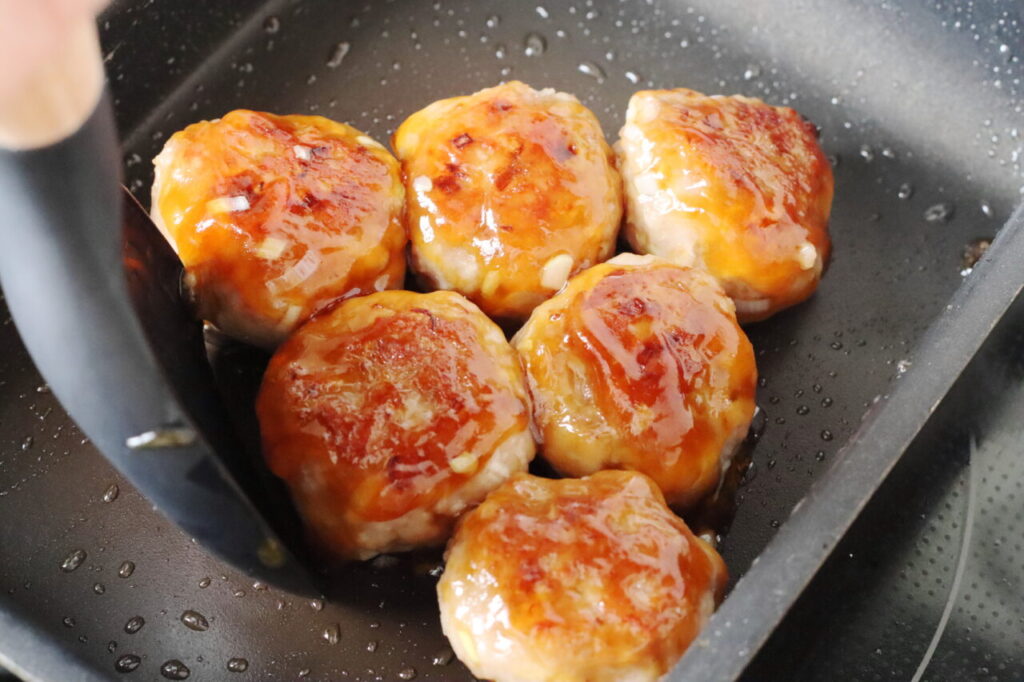 かめ代
2品弁当