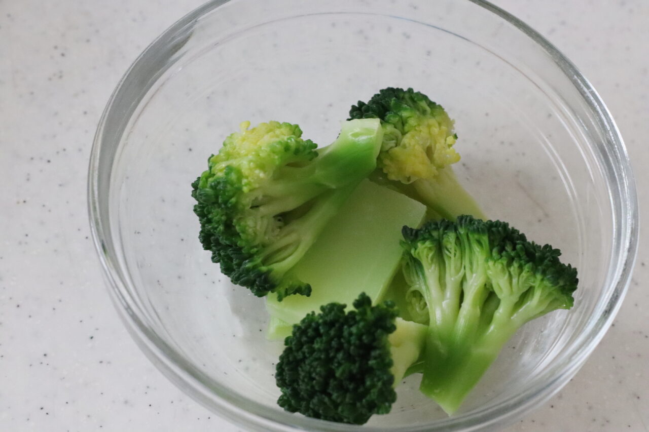 かめ代
2品弁当