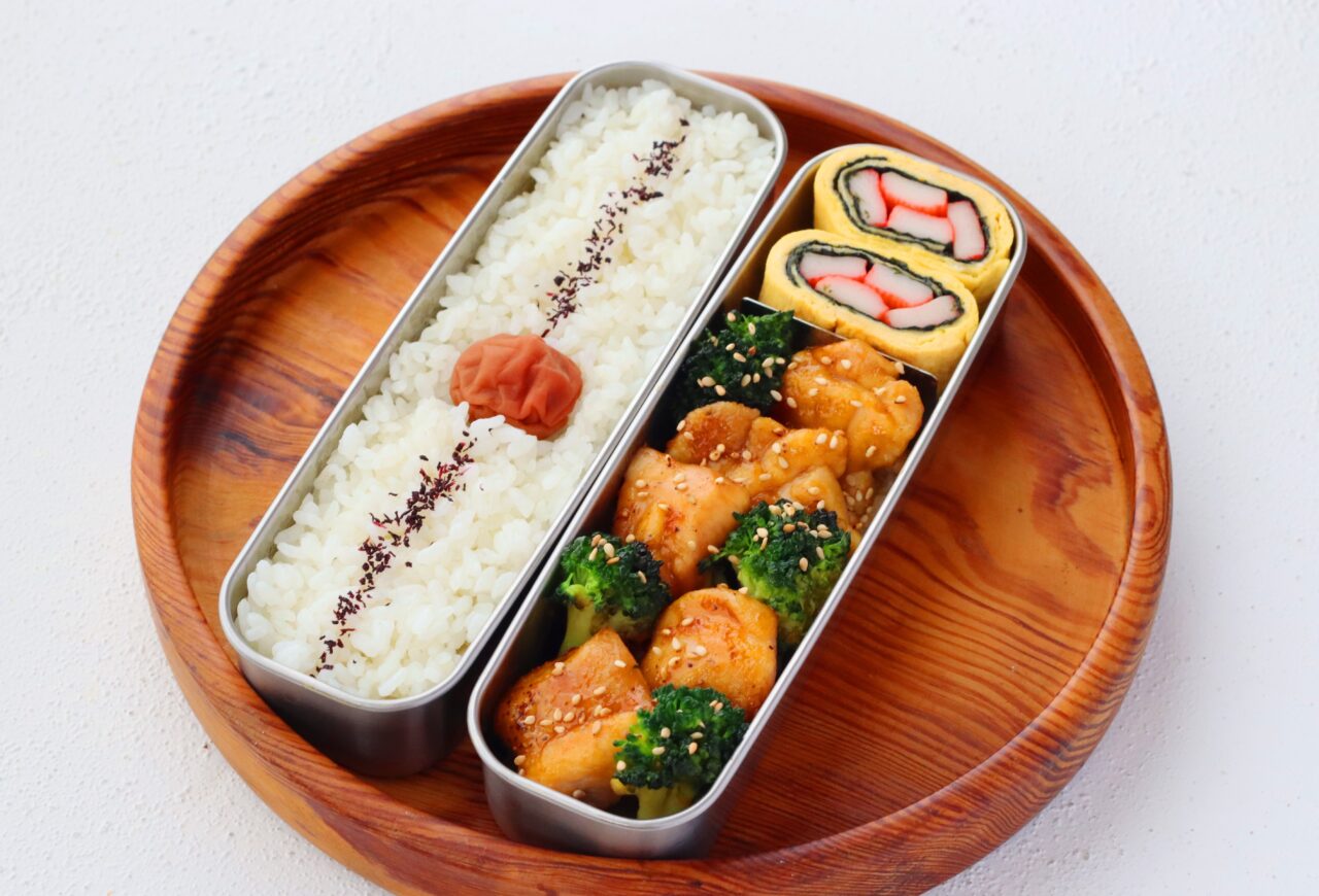 かめ代
2品弁当
