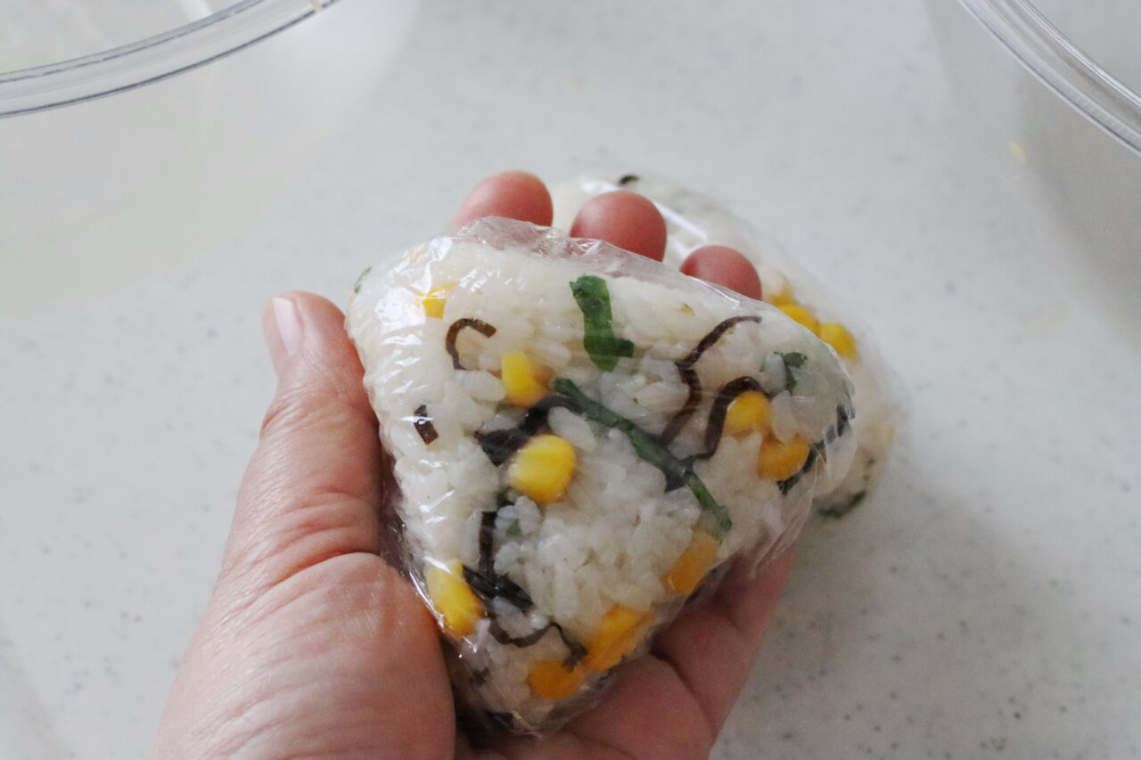 2品弁当
かめ代レシピ
スープジャーとおにぎり