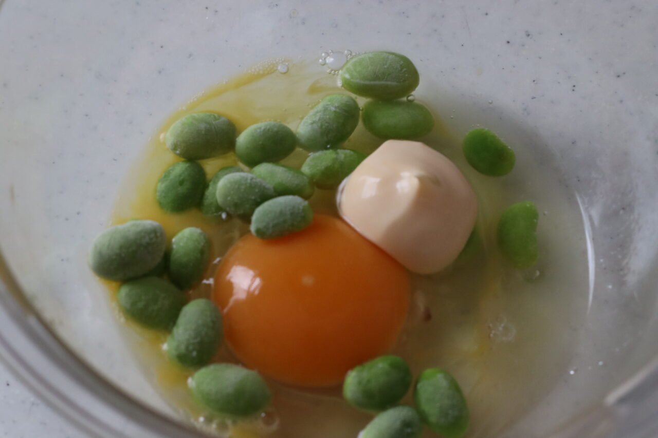 かめ代
2品弁当
レンジキーマカレー
枝豆卵