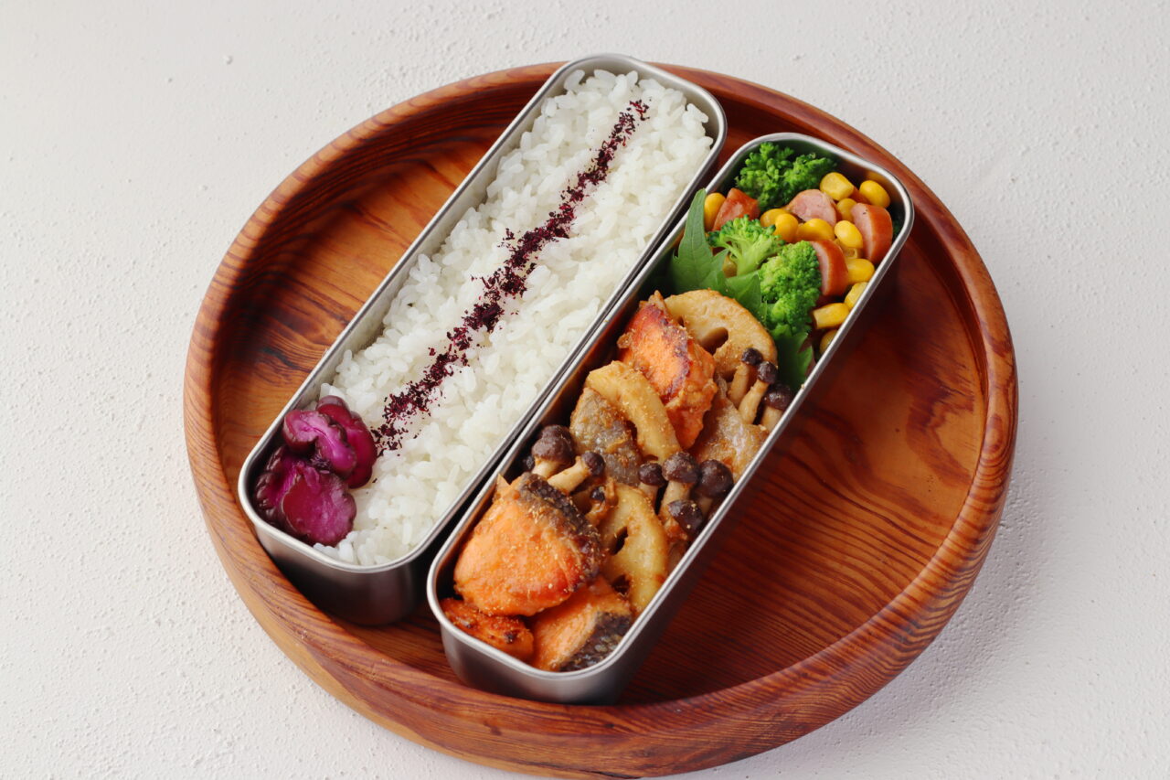 鮭とれんこんの味噌だれ焼き
ブロッコリーコーンバター
2品弁当