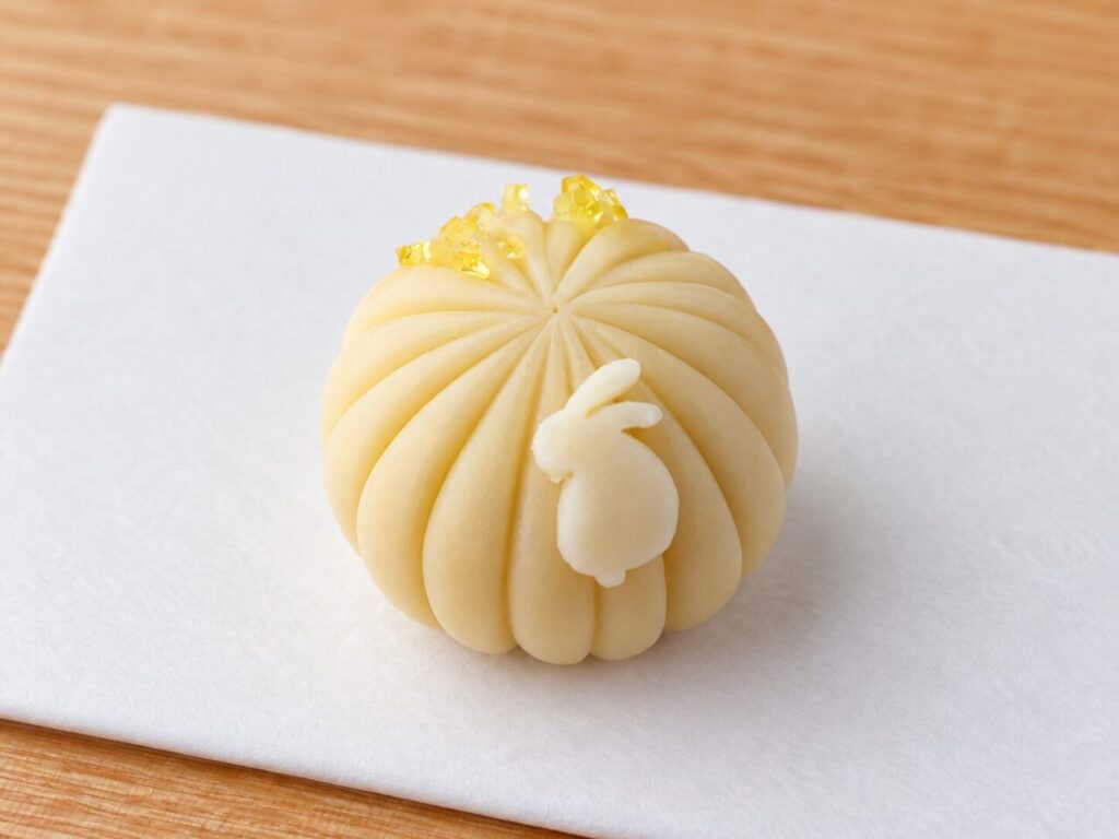 お月見の練り切り