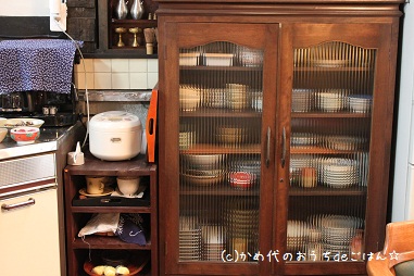 食器棚