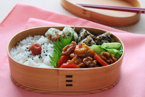 ブログくるみとにんじんのカレーキンピラ弁当