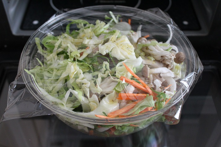 半分のパスタで満足！「野菜パスタ」レンジ野菜炒め活躍中 | kameyo