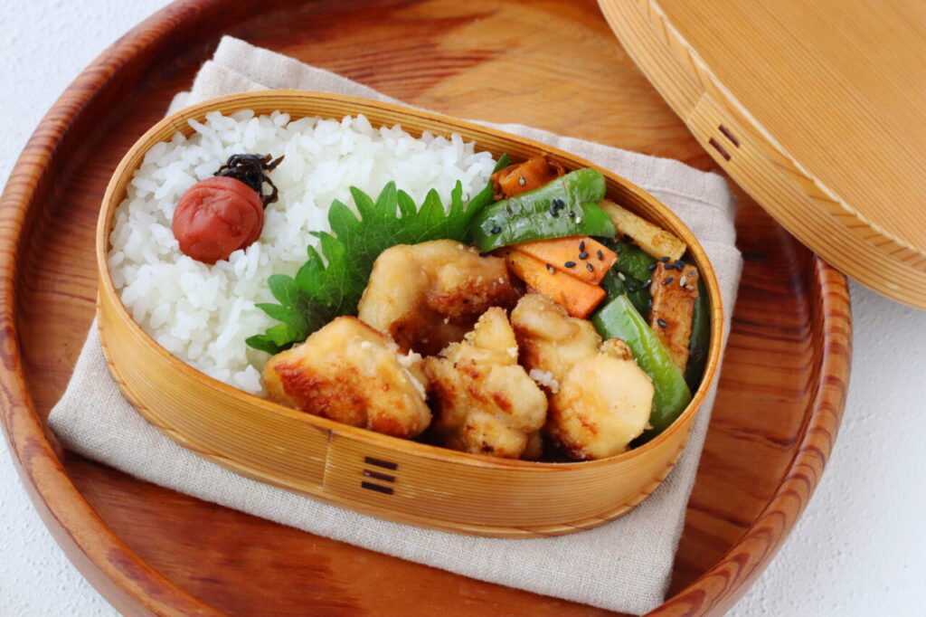 揚げない鶏のマヨ唐揚げ
ちくわと野菜のキンピラ